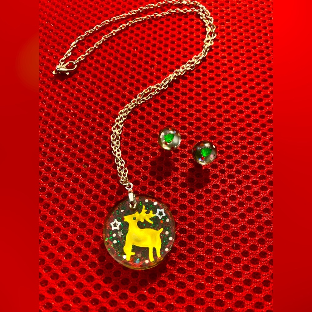 Holiday Necklace and Earring Set